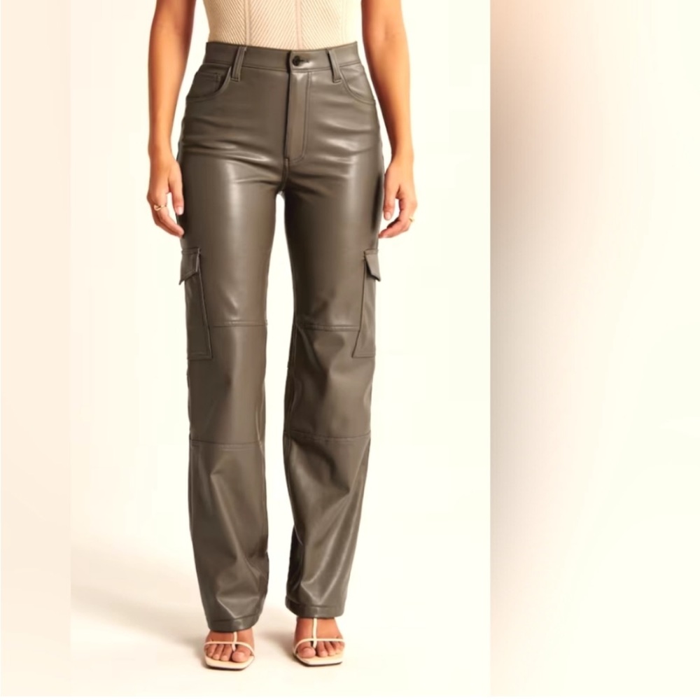 Abercrombie Finch, 90s relax high-rise leather pants